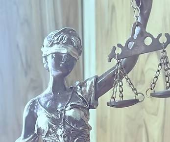 Escultura de la justicia